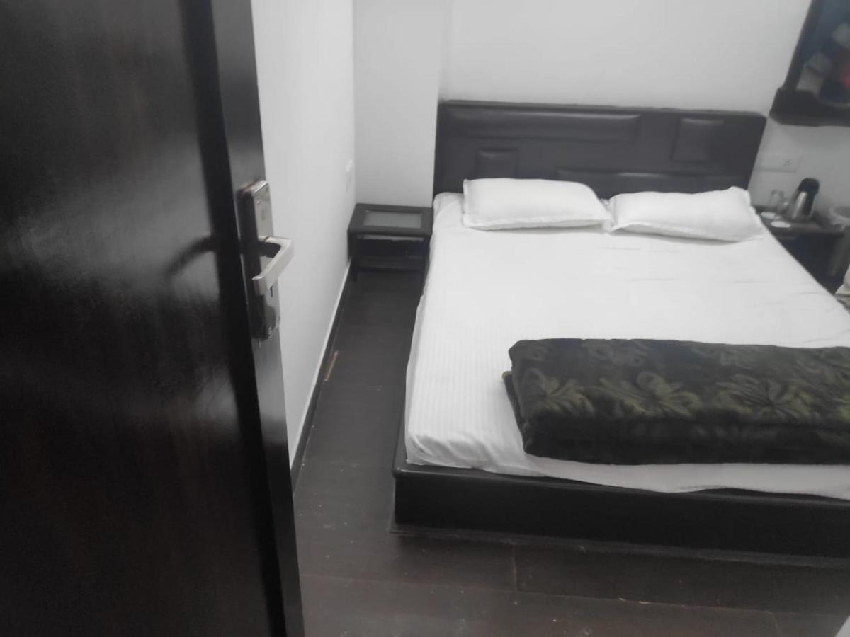 Exotic Naturals Guest House Simlá Kültér fotó